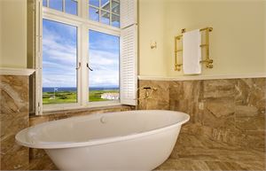 turnberry bath