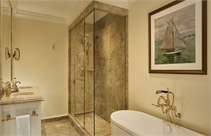 turnberry bathroom shower