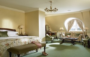 Kenmare Suite 401